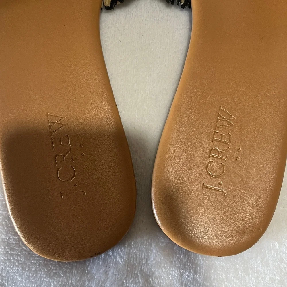 J Crew size 7 Raffia woven black and cream slide sandals